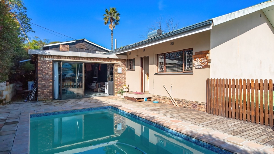 4 Bedroom Property for Sale in Knysna Central Western Cape